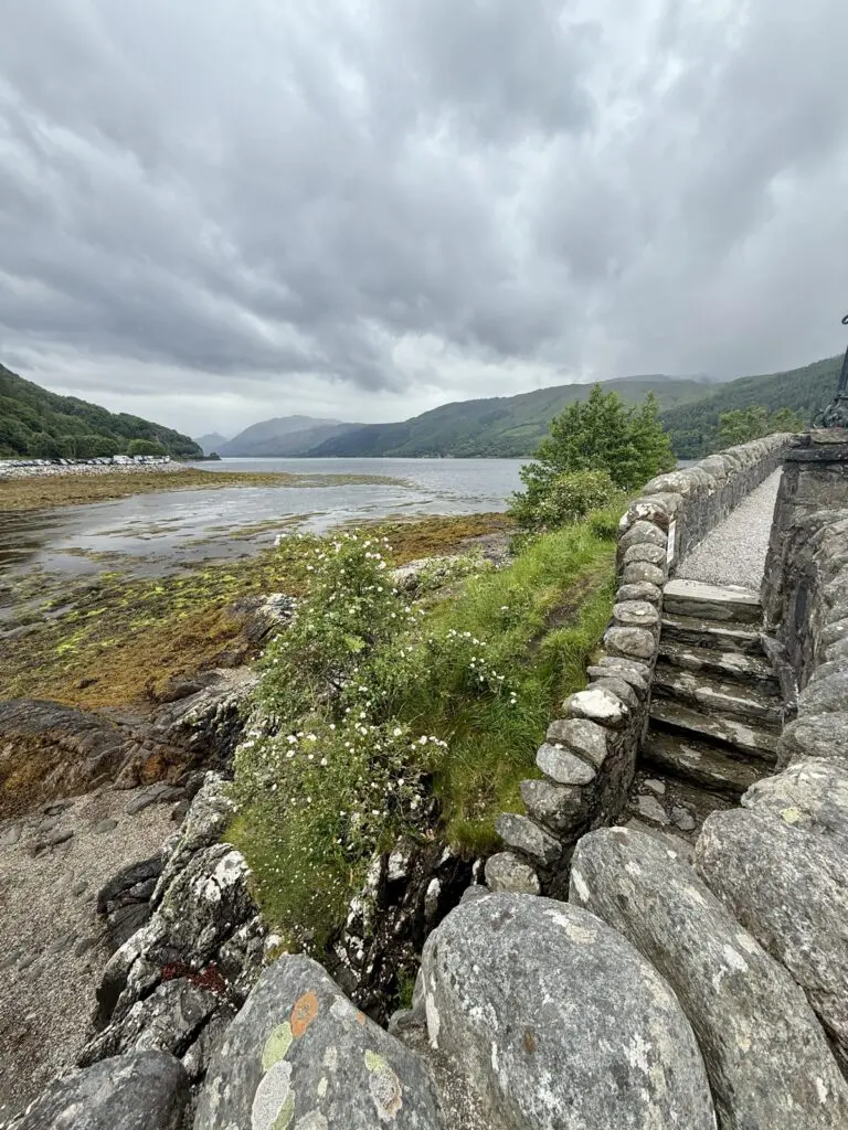 how to filter information in the digital age