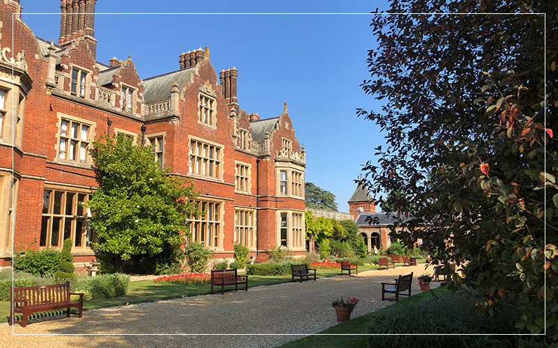 Sunlight on the Arthur Findlay College